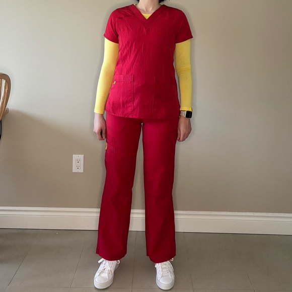 WONDERWINK SCRUB XS SET FOUR-STRETCH RED - Picture 10 of 12